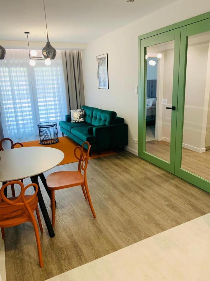 Apartament Moniuszko Z Parkingiem Podziemnym 고르주프비엘코폴스키 외부 사진