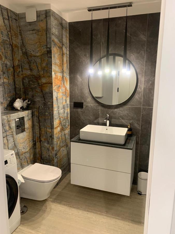 Apartament Moniuszko Z Parkingiem Podziemnym 고르주프비엘코폴스키 외부 사진