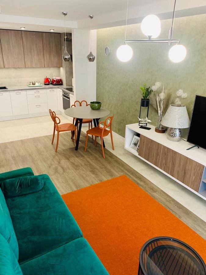 Apartament Moniuszko Z Parkingiem Podziemnym 고르주프비엘코폴스키 외부 사진
