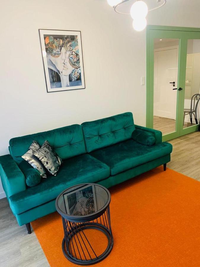 Apartament Moniuszko Z Parkingiem Podziemnym 고르주프비엘코폴스키 외부 사진