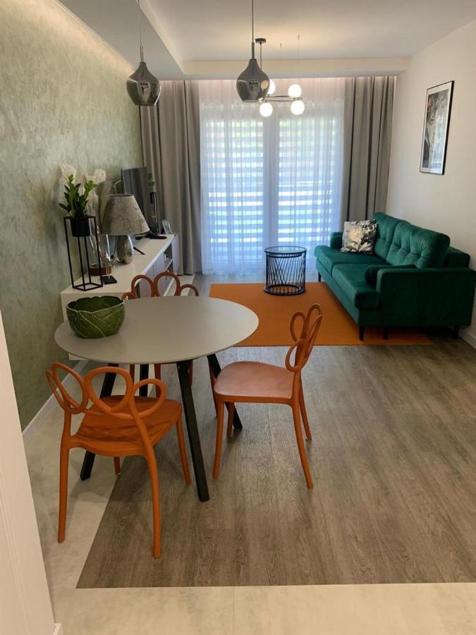 Apartament Moniuszko Z Parkingiem Podziemnym 고르주프비엘코폴스키 외부 사진